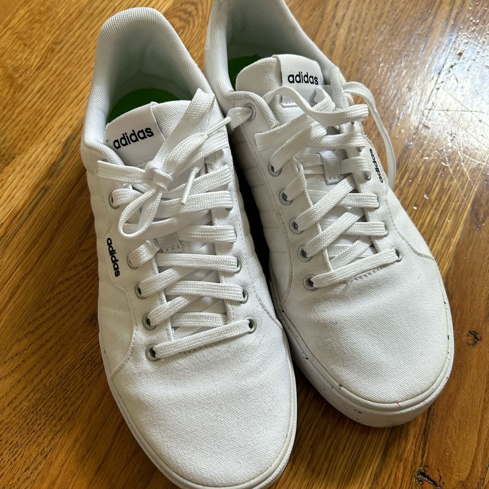 Adidas men’s white sneakers